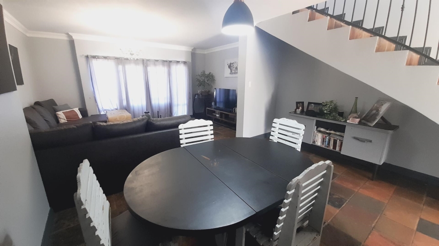 2 Bedroom Property for Sale in Melodie North West